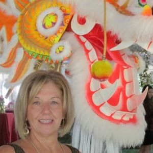 Meet your Posher, Suzanne